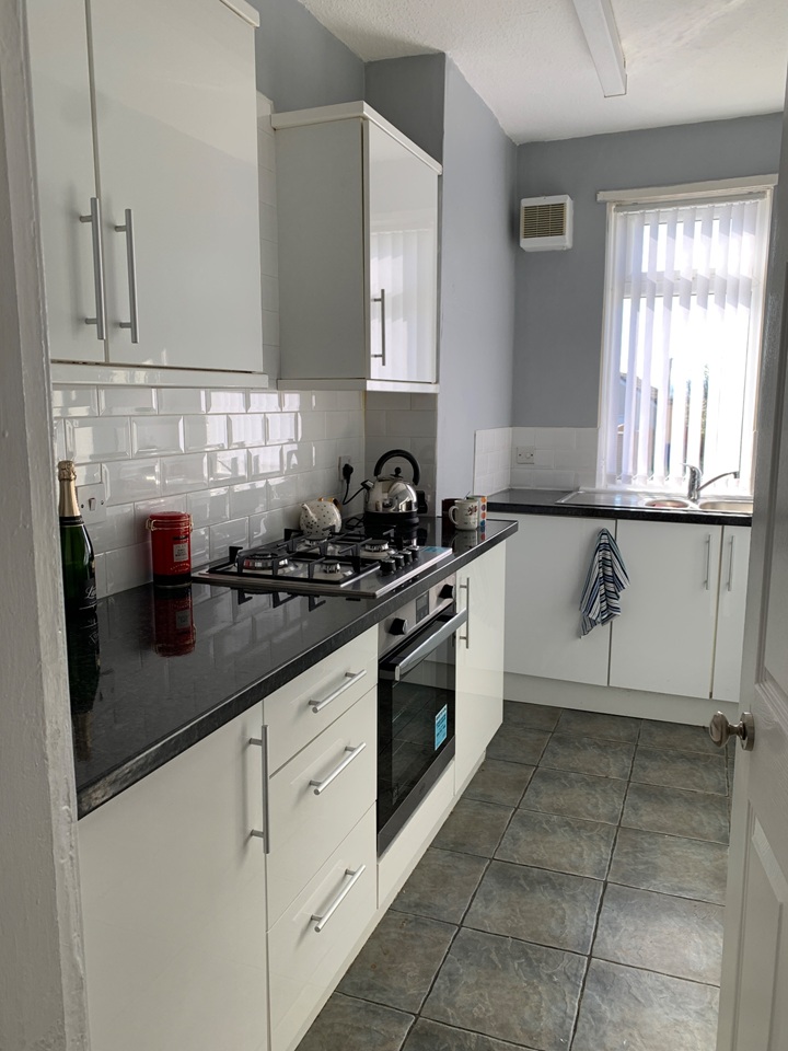 2 Bed Flat, Riddrie, G33, N1 7GU