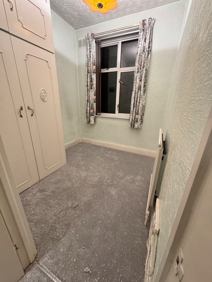 Ilford 3 Bed Terraced House, Baron Gardens, IG6 To Rent Now for £