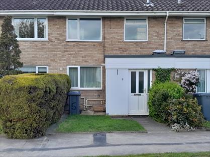 3 Bed Terraced House, Christchurch Drive, IP12