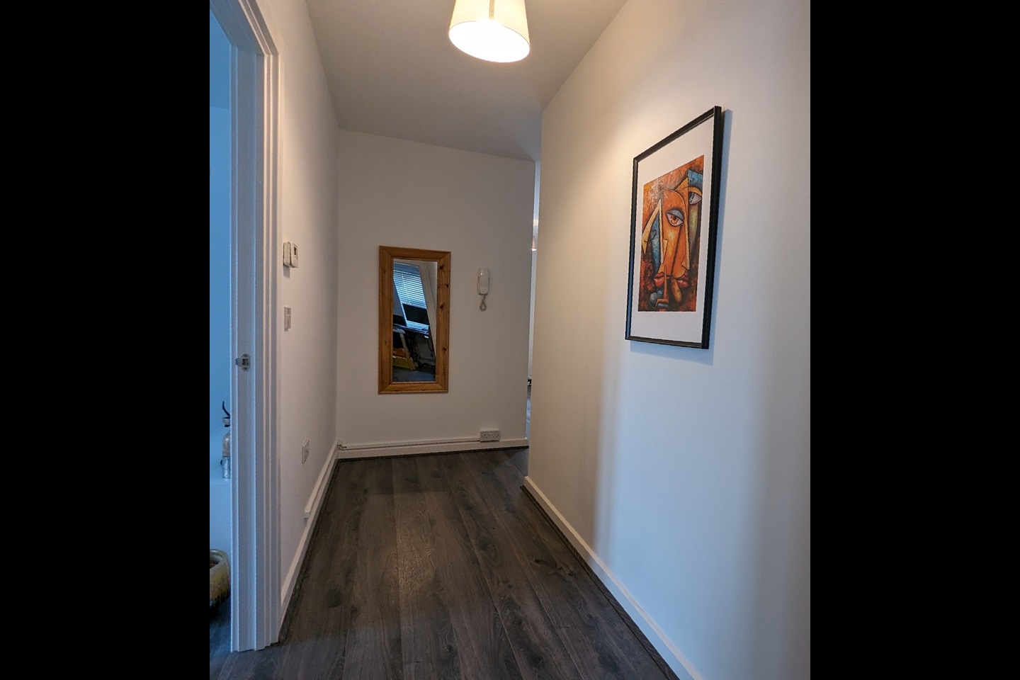 Hemel Hempstead 2 Bed Flat, Adrian Close, HP1 To Rent Now for £