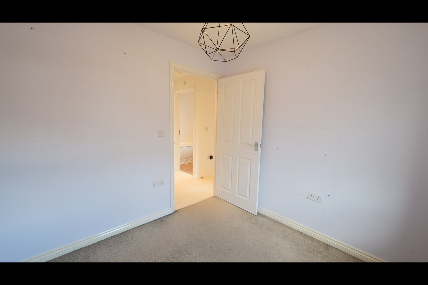 Dudley 3 Bed SemiDetached House, Wellspring Gardens, DY2 To Rent