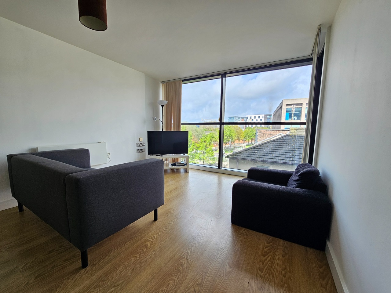 Liverpool 2 Bed Flat, Pall Mall, L3 To Rent Now for £900.00 p/m