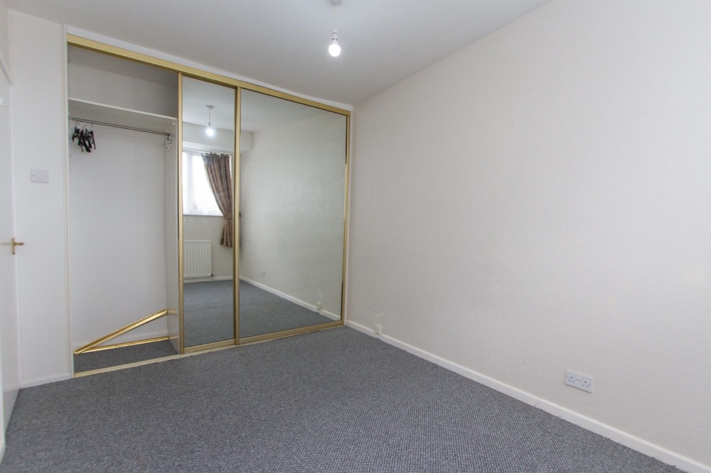 Coventry 3 Bed End Terrace, Arne Road, CV2 To Rent Now for £1,250.