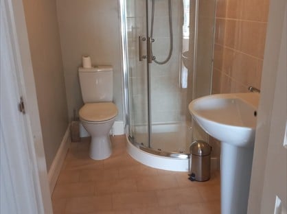 2 Bed Flat, Birmingham Road, DY9