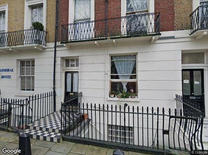 Bedsit, Paddington, W2