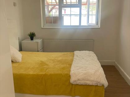 Room in a Shared House, Bishops Road, SW6