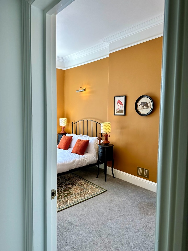 Additional image 2 of 2 Bed Flat, Royal York Crescent, BS8, N1 7GU