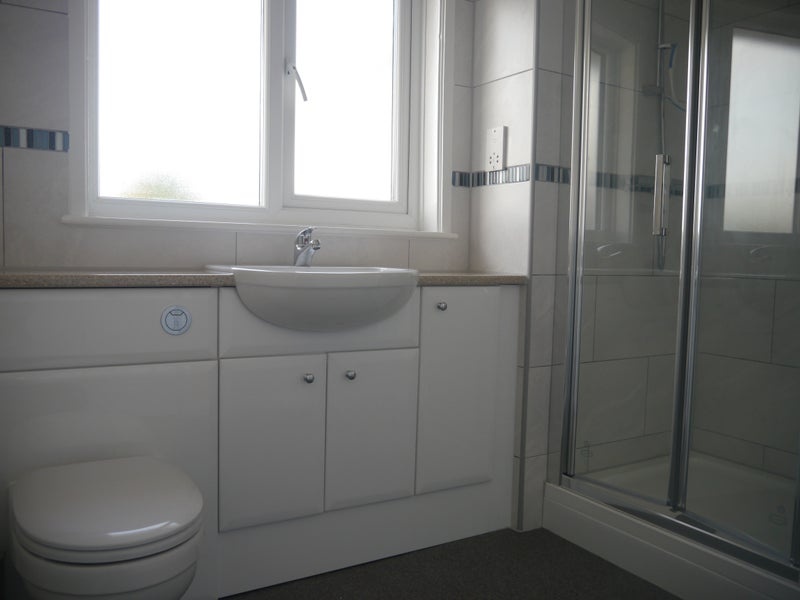 Hayes Room in a Shared House, Hunters Grove, UB3 To Rent Now for £
