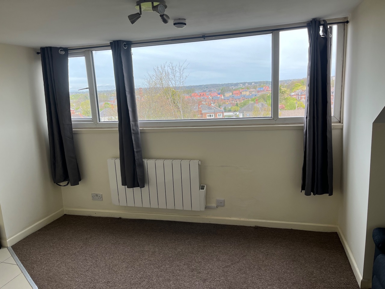 Leeds 1 Bed Flat, Leeds, LS15 To Rent Now for £675.00 p/m