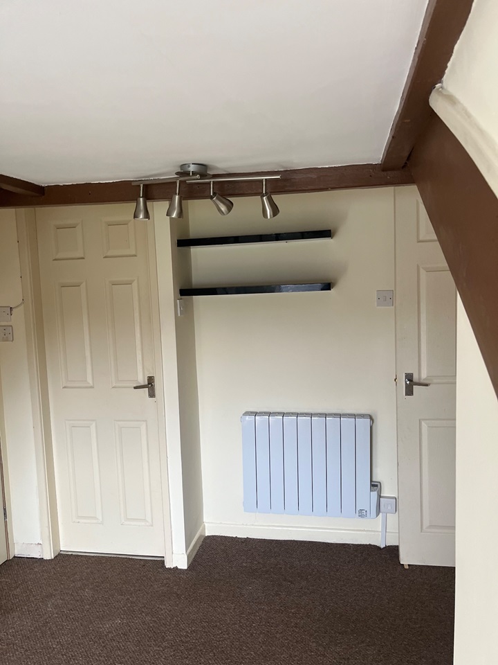 Leeds 1 Bed Flat, Leeds, LS15 To Rent Now for £675.00 p/m