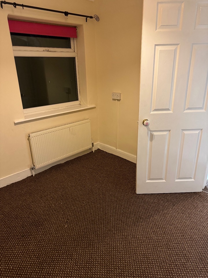 Leeds 2 Bed Terraced House, Waveney Road, LS12 To Rent Now for £800
