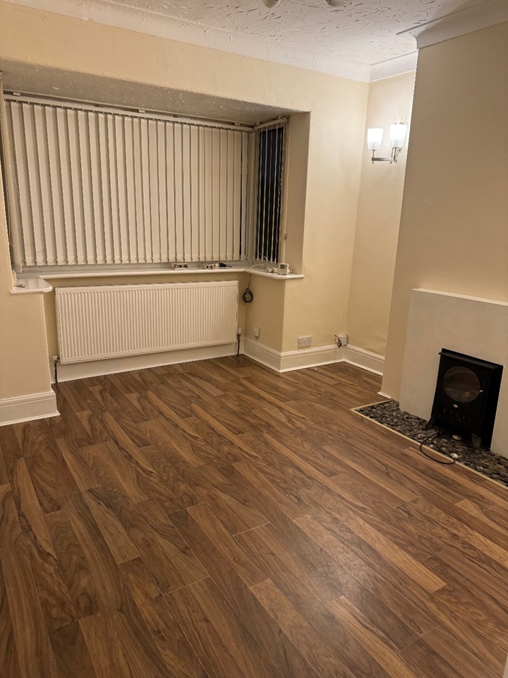 Leeds 2 Bed Terraced House, Waveney Road, LS12 To Rent Now for £800