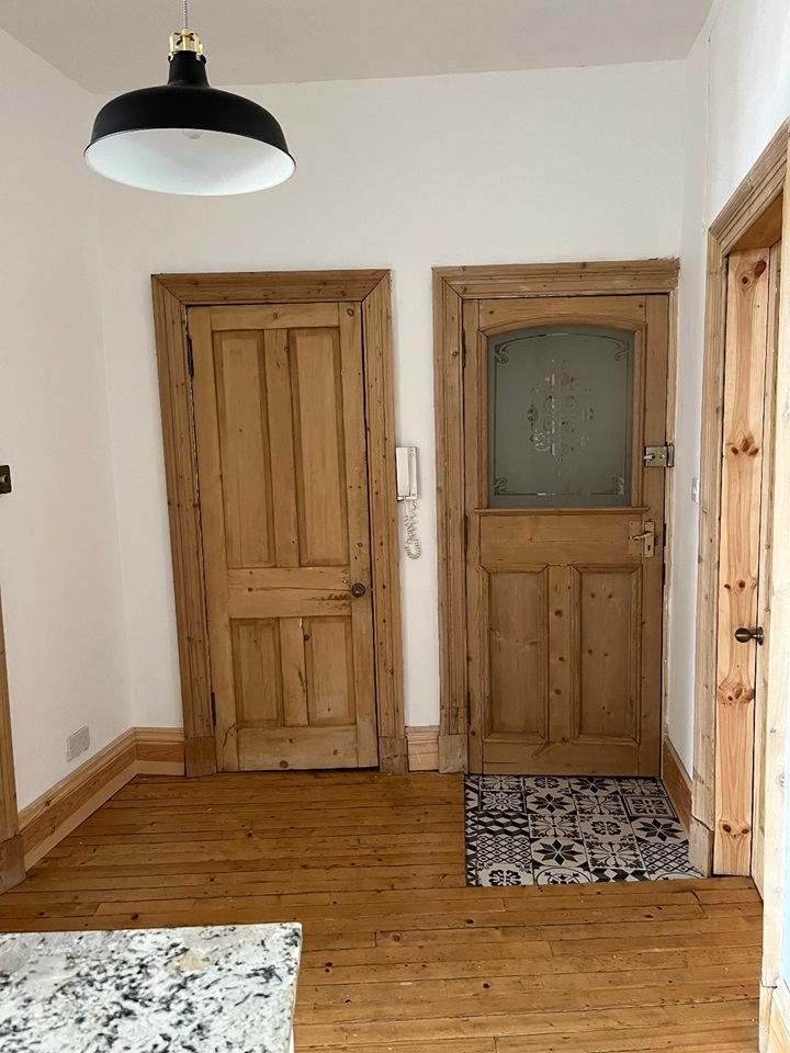 Glasgow 2 Bed Flat, Oban Drive, G20 To Rent Now for £1,400.00 p/m