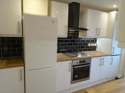 1 Bed Maisonette, Castlecombe Road, SE9