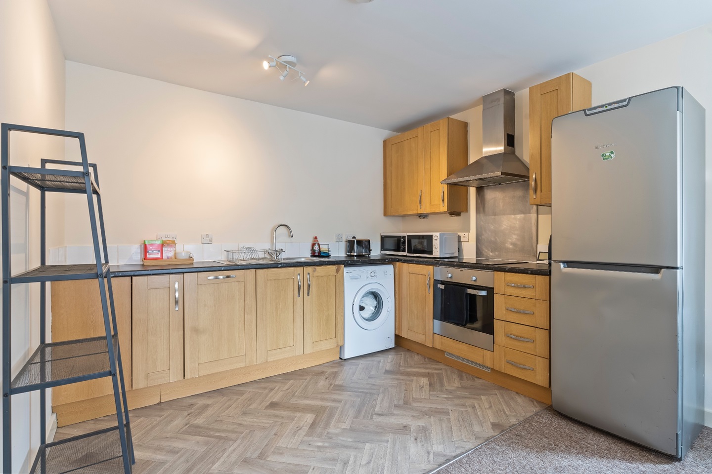 Coventry 2 Bed Flat, Beauchamp House, CV1 To Rent Now for £2,350.00 p/m