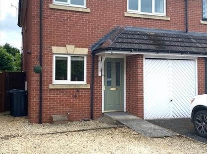 3 Bed Semi-Detached House, Baradene Lane, WR2