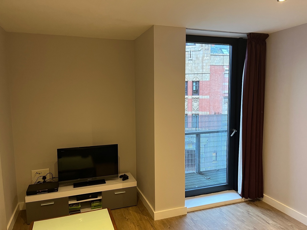 1 Bed Flat, Shudehill, M4 photo 4