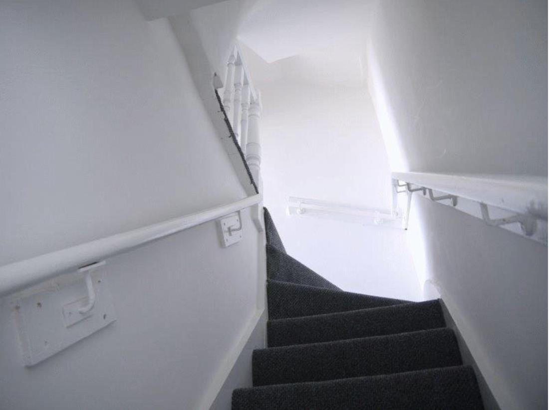 Bradford 2 Bed Terraced House, Harrogate Street, BD3 To Rent Now