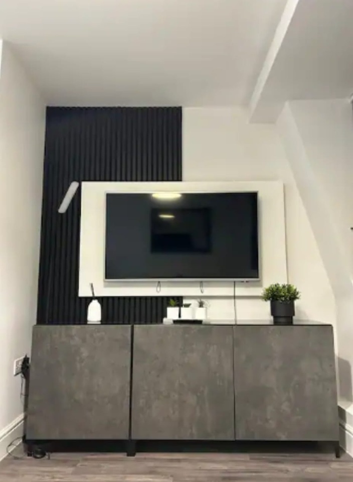 Additional image 6 of 2 Bed Flat, Queens House, S1, N1 7GU