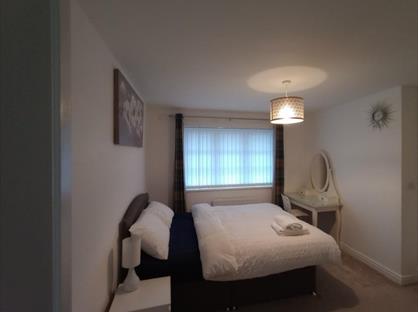 Room in a Shared House, Nigel Road, M9