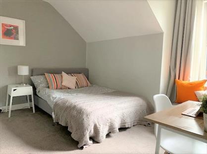 Room in a Shared House, Croft Road, SN1