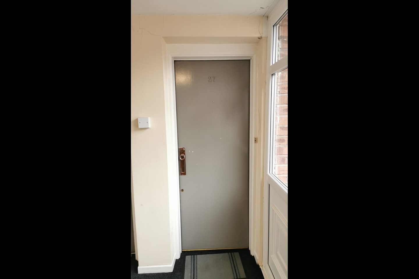 Sale 1 Bed Flat, Wardle Court, M33 To Rent Now for £750.00 p/m