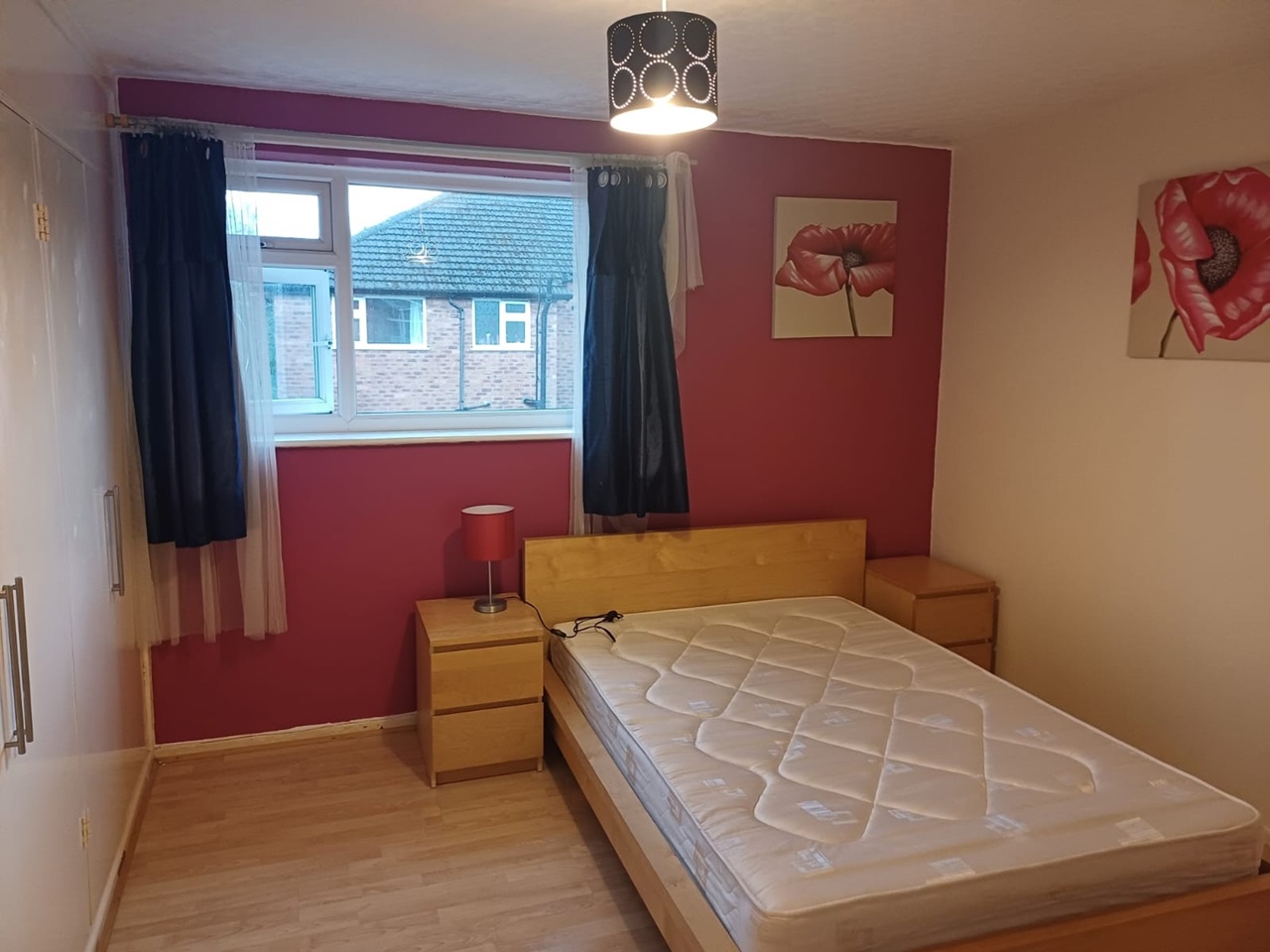 Sale 1 Bed Flat, Wardle Court, M33 To Rent Now for £750.00 p/m