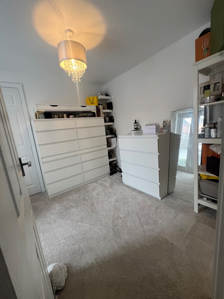 NewcastleUnderLyme 2 Bed Flat, Chervil House, ST5 To Rent Now for £995.00 p/m