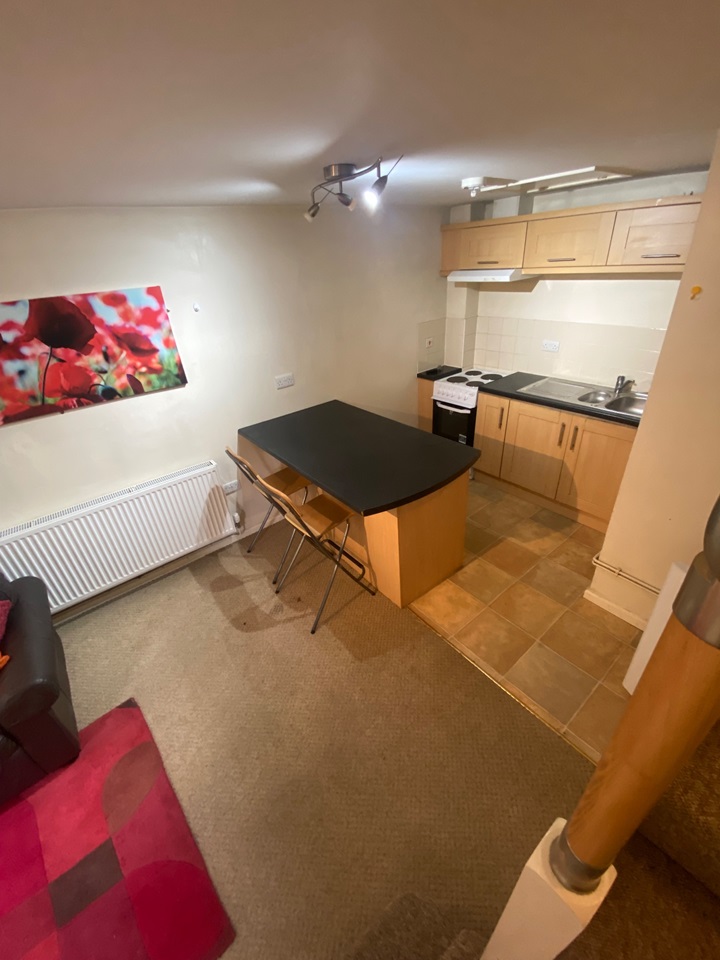 Newport 1 Bed Flat, Cardiff Road, NP20 To Rent Now for £725.00 p/m