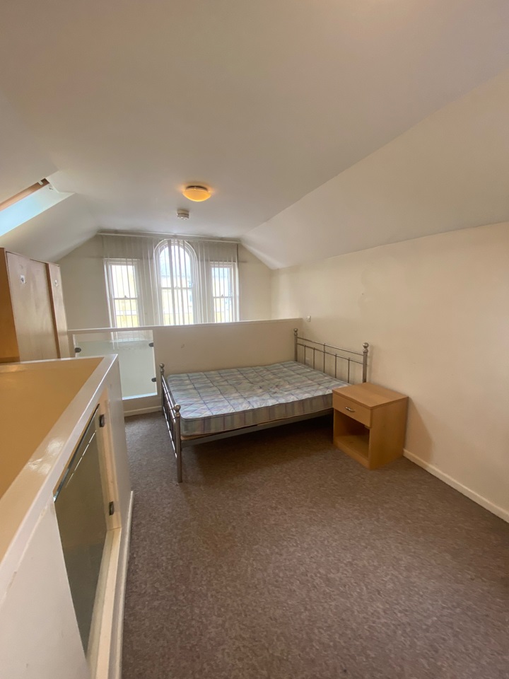 Newport 1 Bed Flat, Cardiff Road, NP20 To Rent Now for £725.00 p/m