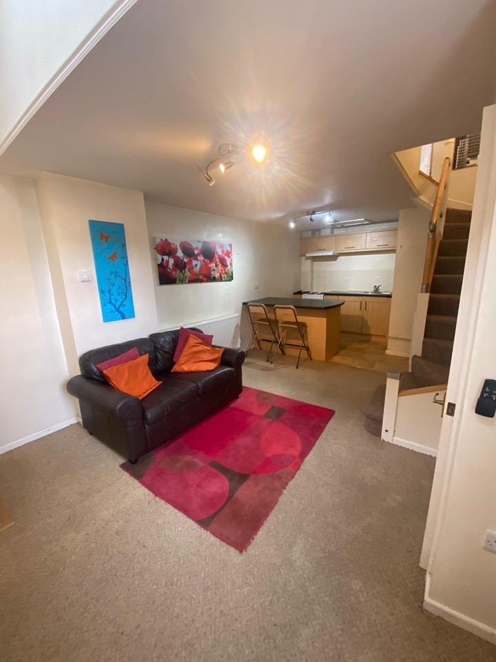 Newport 1 Bed Flat, Cardiff Road, NP20 To Rent Now for £725.00 p/m