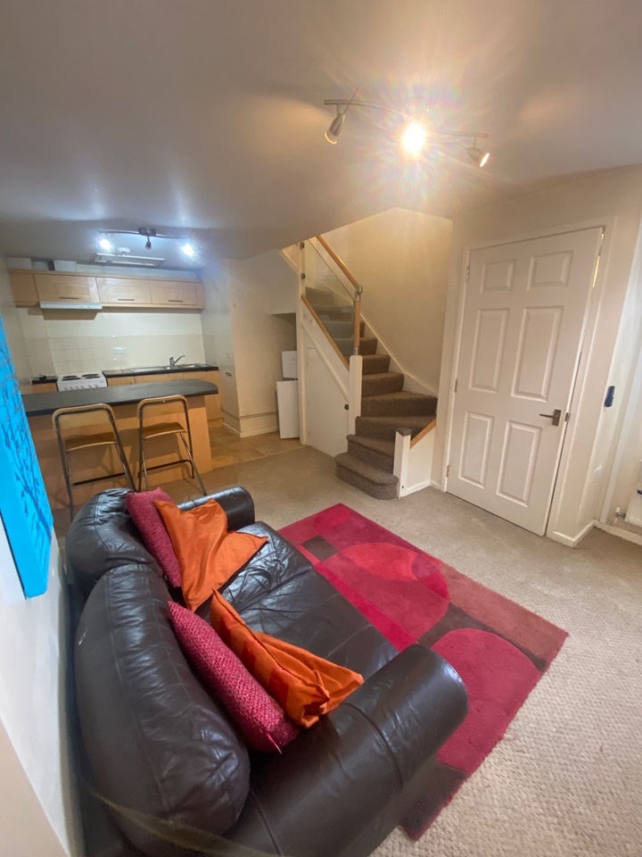 Newport 1 Bed Flat, Cardiff Road, NP20 To Rent Now for £725.00 p/m