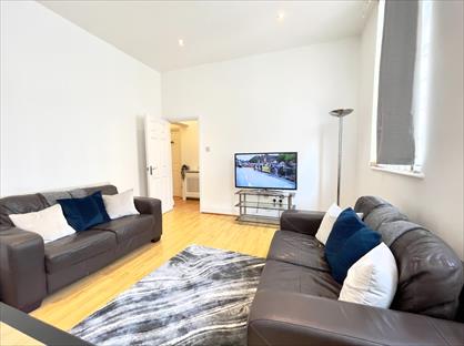 1 Bed Flat, Newhall Street, B3