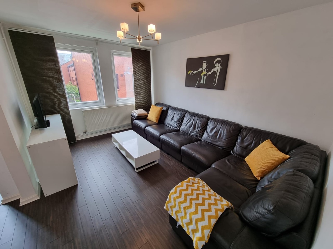 Manchester 3 Bed Martlesham Walk, M4 To Rent Now for £1,800.00 p/m