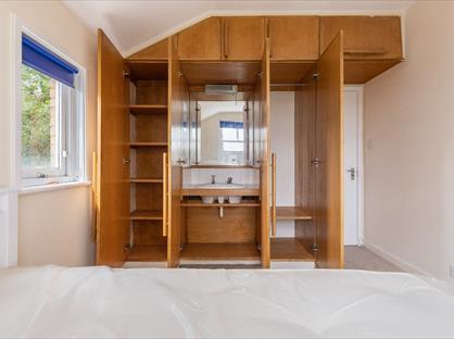 Room in a Shared House, London, N19