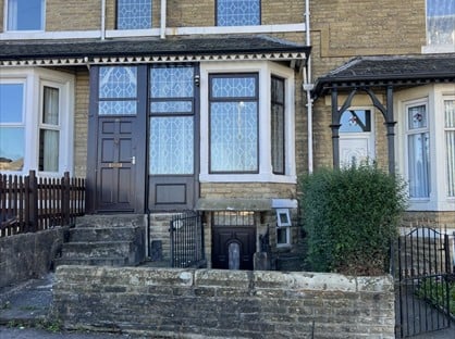 6 Bed Terraced House, Spring Place, BD7