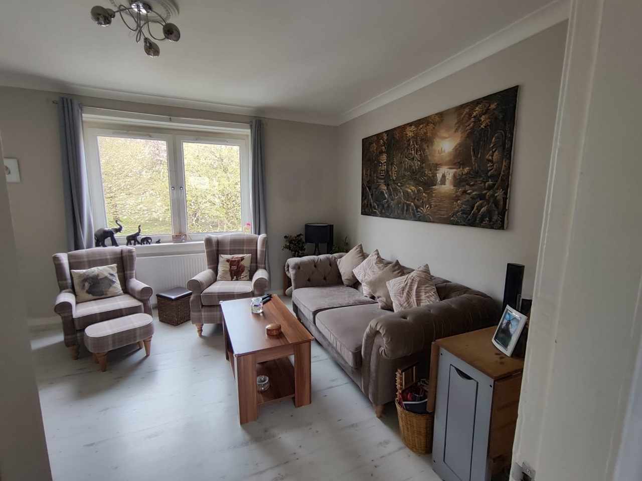 Edinburgh 2 Bed Flat, Northfield Square, EH8 To Rent Now for £900.00 p/m