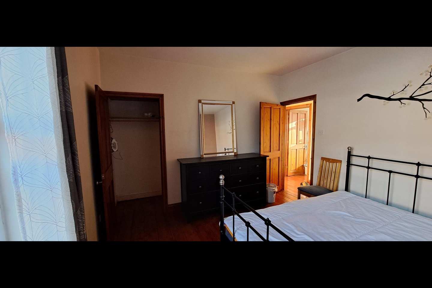 Barton Hill, Bristol Room in a Shared House, Hanover Street, BS5 To