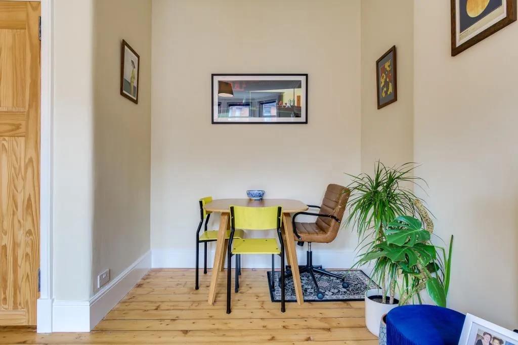 Glasgow 1 Bed Flat, Nairn Street, G3 To Rent Now for £1,150.00 p/m