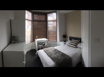 5 Bed Terraced House, Gresham Road, TS1