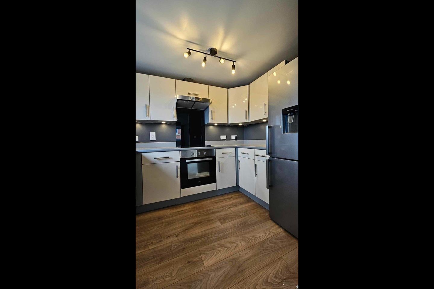 West Midlands 2 Bed Flat, Somerton Court, B23 To Rent Now for £980.