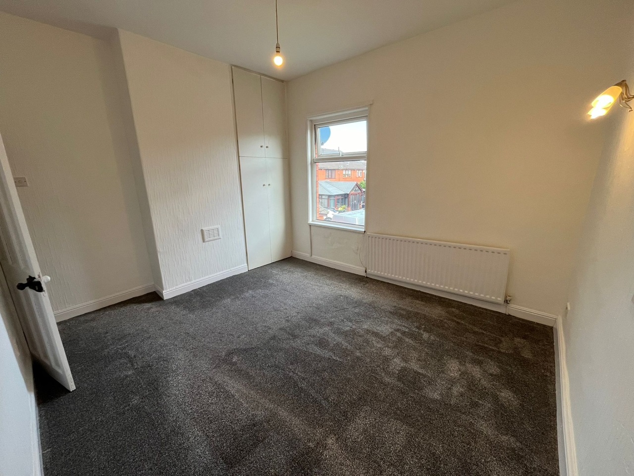 Failsworth, Manchester 2 Bed Terraced House, Florence Street, M35
