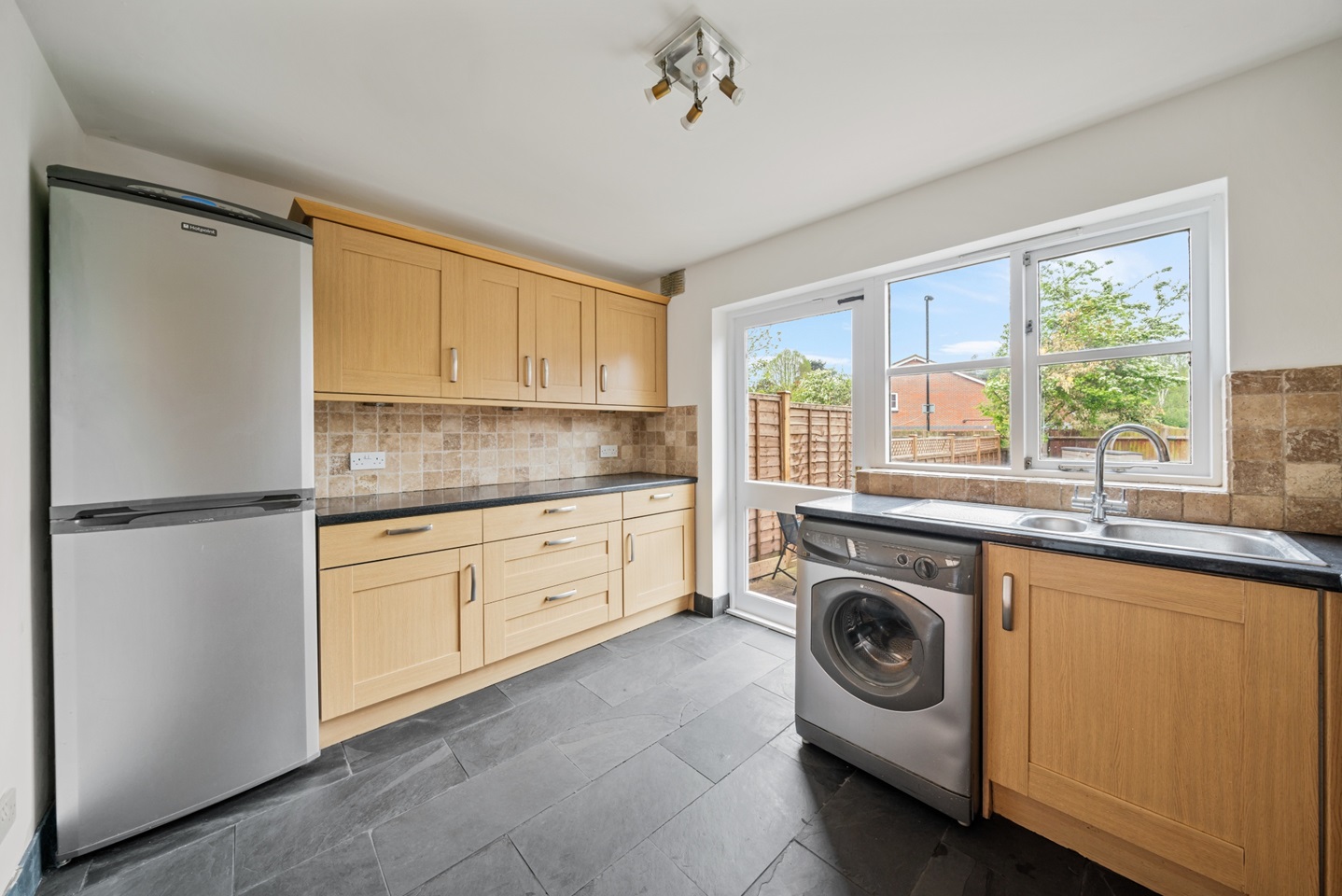 London 2 Bed End Terrace, Edward Tyler Road, SE12 To Rent Now for £1,850.00 p/m