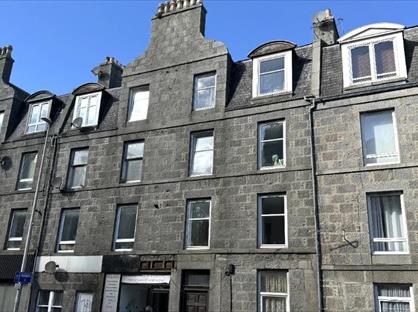 1 Bed Flat, Menzies Road, AB11