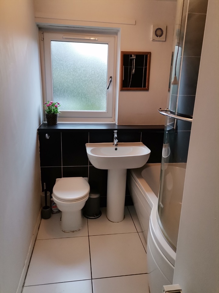 Glasgow 3 Bed Flat, Lumsden Street, G3 To Rent Now for £1,850.00 p/m