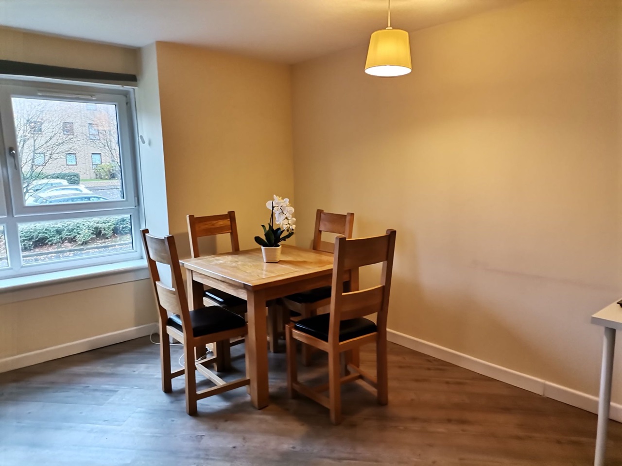 Glasgow 3 Bed Flat, Lumsden Street, G3 To Rent Now for £1,850.00 p/m