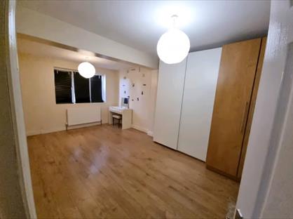 Room in a Shared House, Northdown Road, DA16
