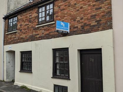 3 Bed Terraced House, Colliton Street, DT1