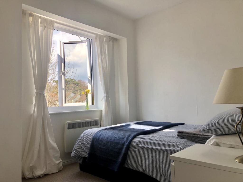 Basingstoke 1 Bed Flat, Gander Drive, RG24 To Rent Now for £825.00 p/m