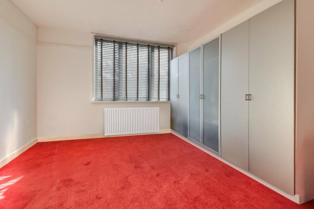 London 3 Bed Doyle Gardens, NW10 To Rent Now for £2,090